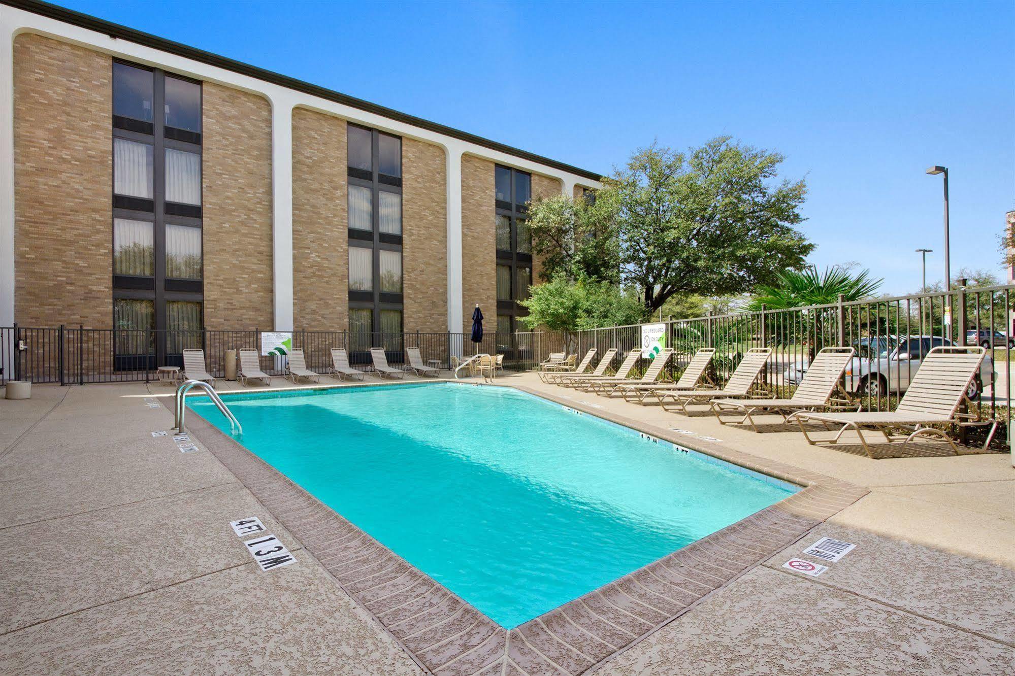 Spark By Hilton Richardson Dallas Exterior foto